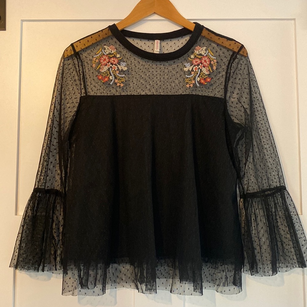 Xhilaration blouse